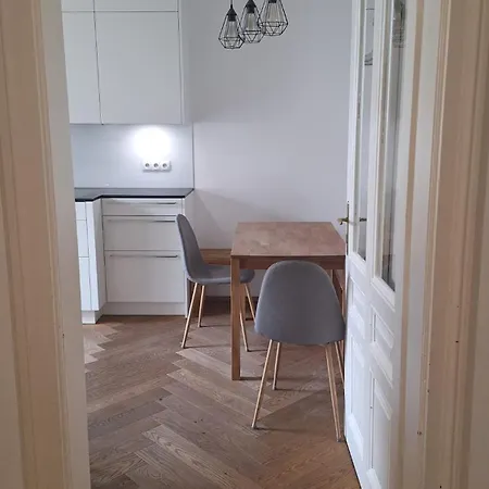 - 3 Bedroom Апартаменты Инсбрук