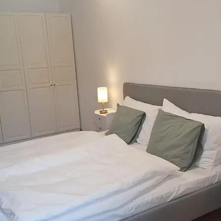 - 3 Bedroom Инсбрук