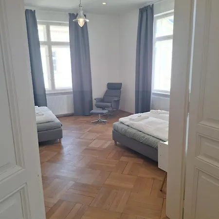 - 3 Bedroom Апартаменты