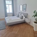 - 3 Bedroom Apartman Innsbruck