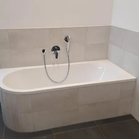 - 3 Bedroom Lejlighed