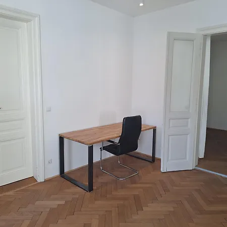 - 3 Bedroom 인스브루크